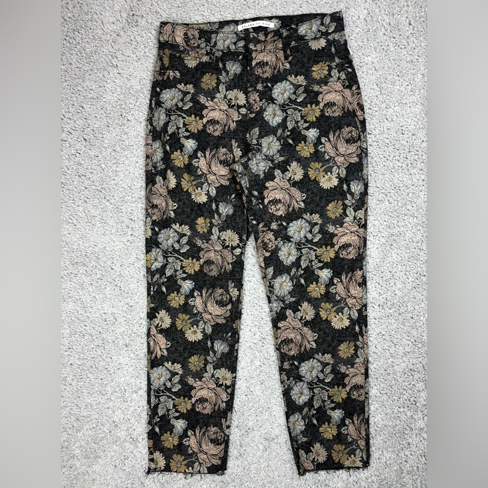 Celebrity Pink Jeans Womens 7 Floral Straight Raw Hem High Rise Denim Party